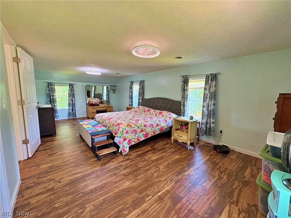10677 Baumhart Road Amherst, OH 44001 - Photo 32 of 44