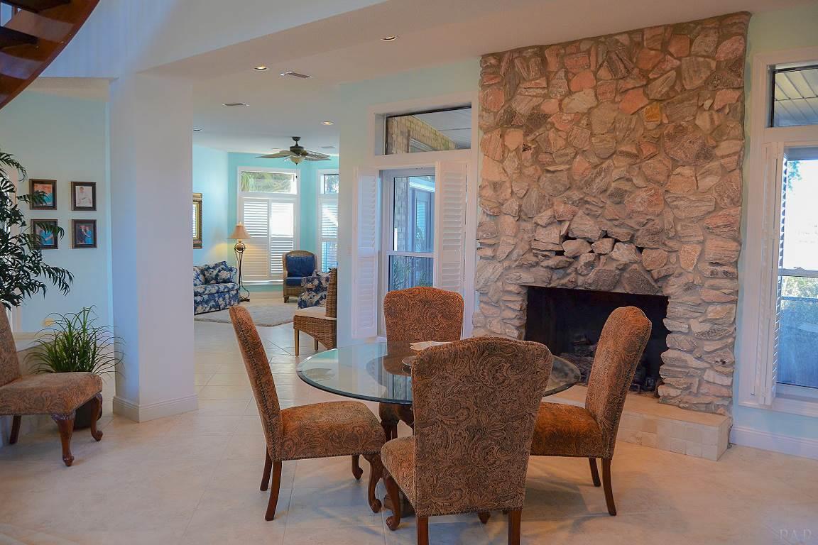 337 Garcon Point Road Milton, FL 32583 - Photo 16 of 49 Gallery Image 16