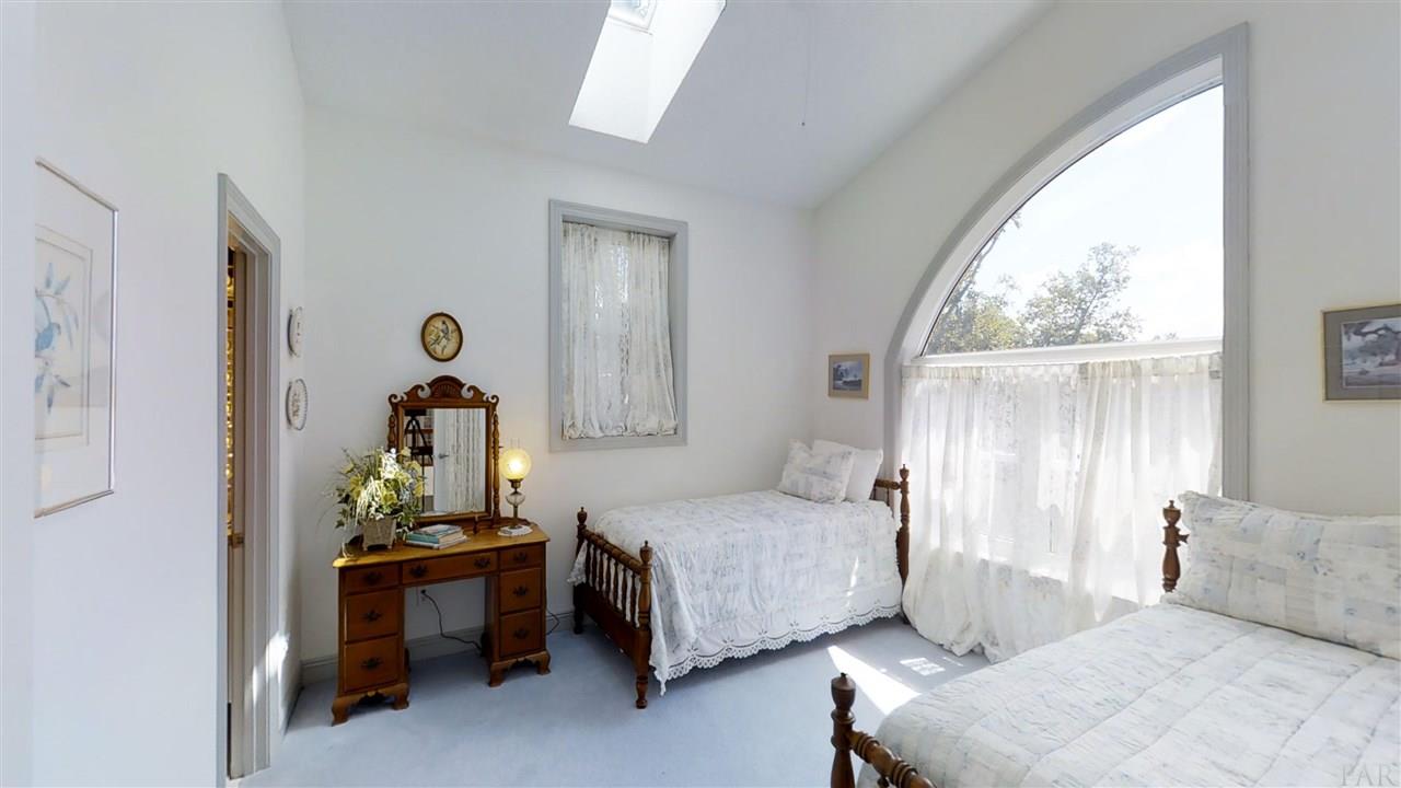 337 Garcon Point Road Milton, FL 32583 - Photo 32 of 49 Gallery Image 32