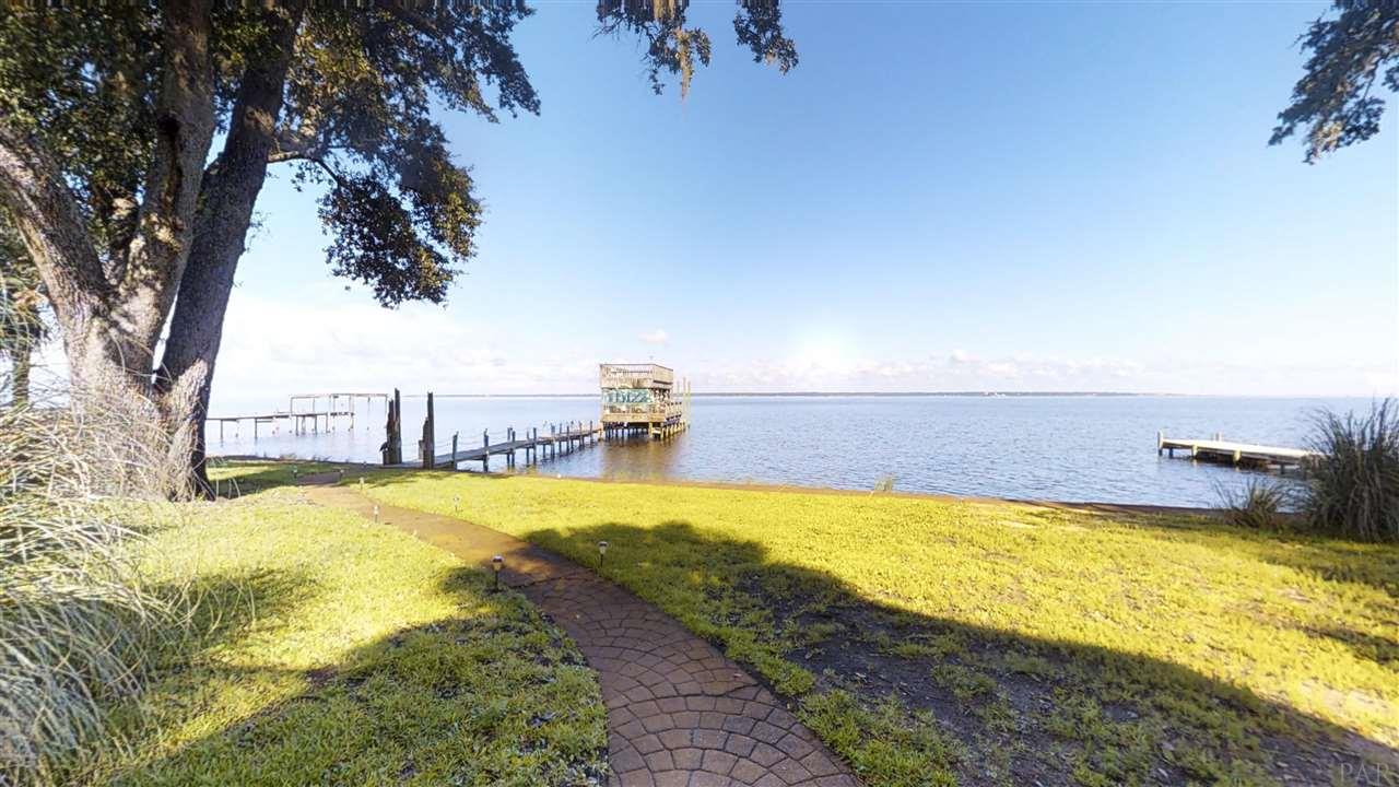 337 Garcon Point Road Milton, FL 32583 - Photo 39 of 49 Gallery Image 39