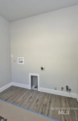 $425,000 | 121 Northwest 2nd Street, Ontario, OR 97914