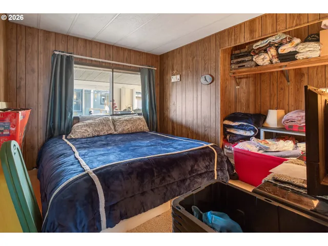 $60,000 | 1225 West 10th Avenue, Unit 18, Junction City, OR 97448