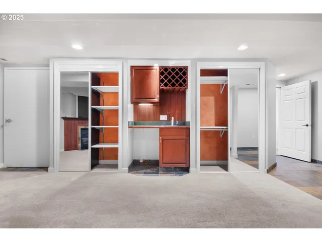 $535,000 | 2922 Southeast Hillyard Road, Gresham, OR 97080