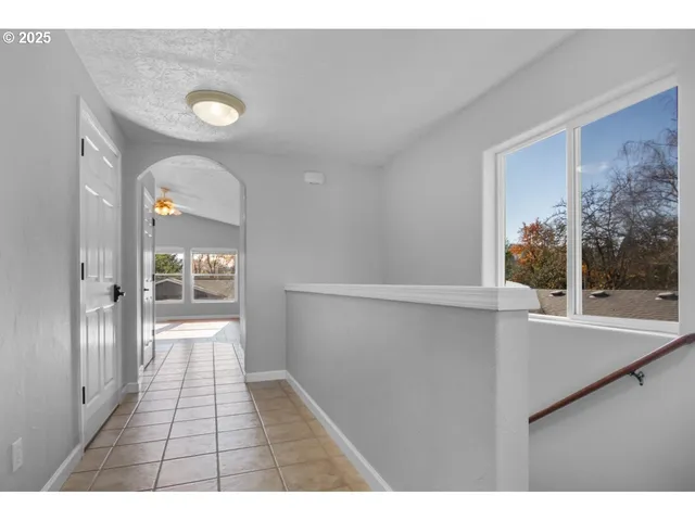 $535,000 | 2922 Southeast Hillyard Road, Gresham, OR 97080