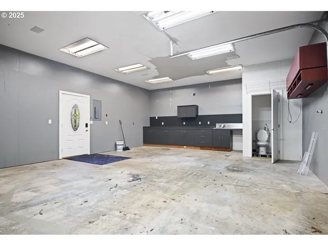 $535,000 | 2922 Southeast Hillyard Road, Gresham, OR 97080