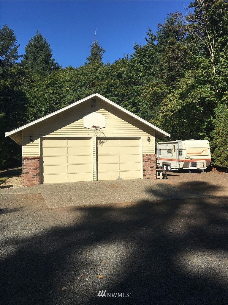 22930 35th Avenue Southeast Bothell, WA 98021 - Photo 3 of 11