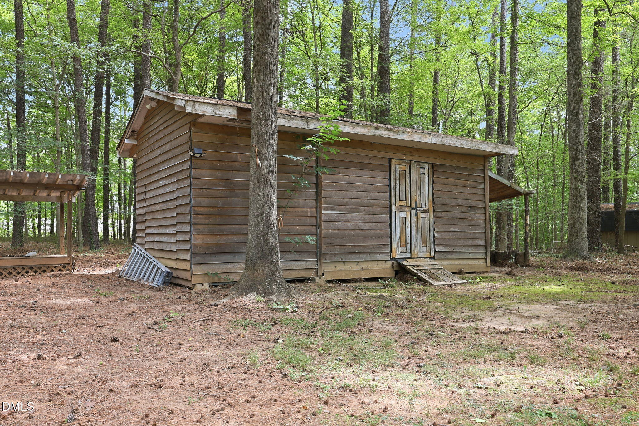 9812 Gralyn Road Raleigh, NC 27613 - Photo 29 of 39