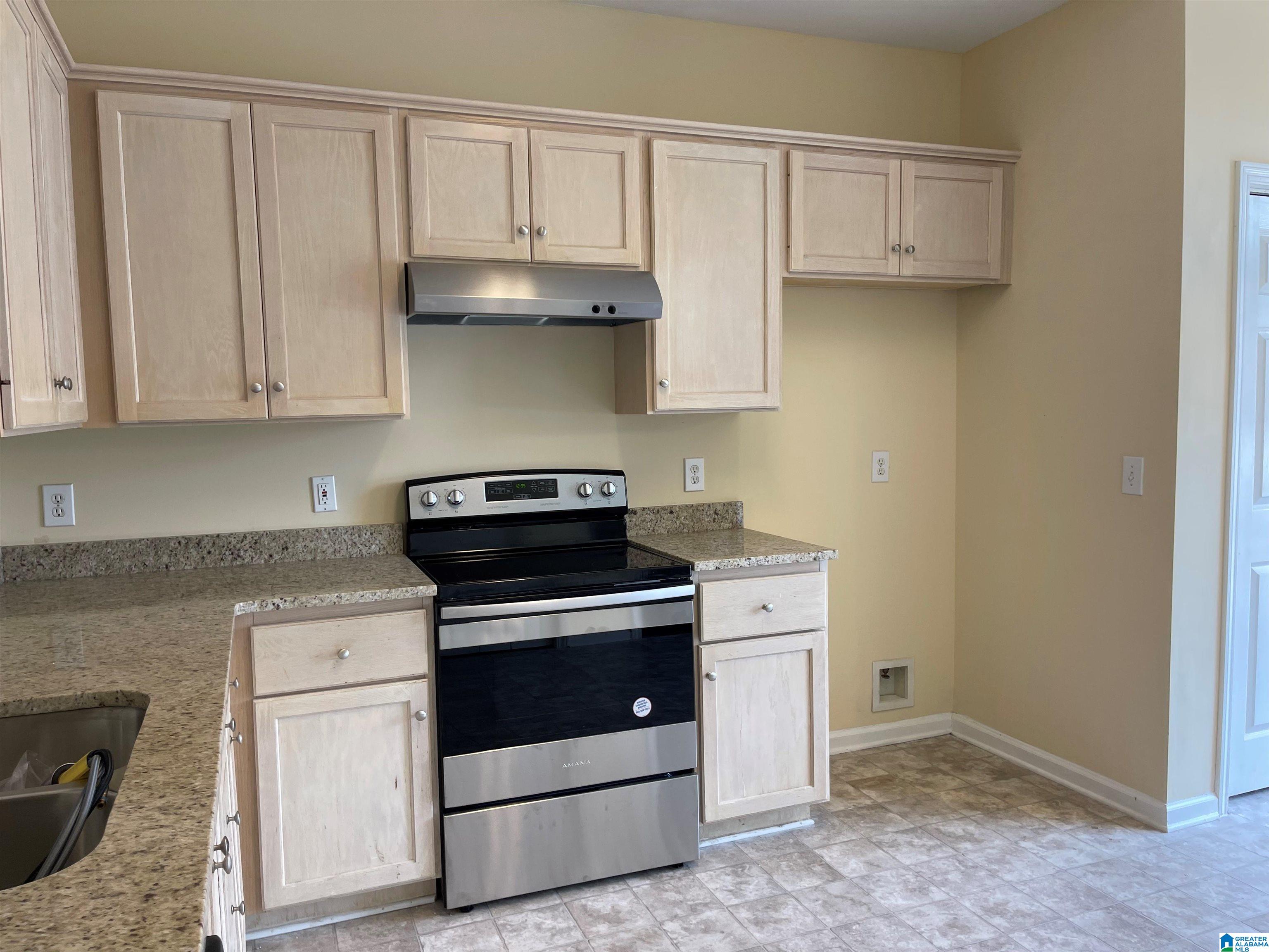 757 3rd Street Northeast Alabaster, AL 35007 - Photo 5 of 26