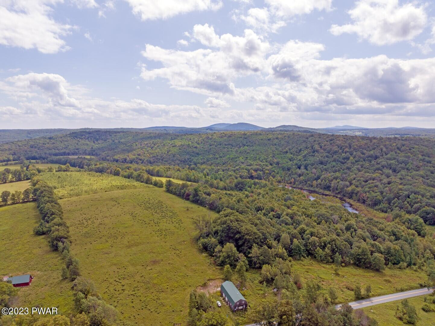578 King Hill Road Starrucca, PA 18462 - Photo 4 of 50