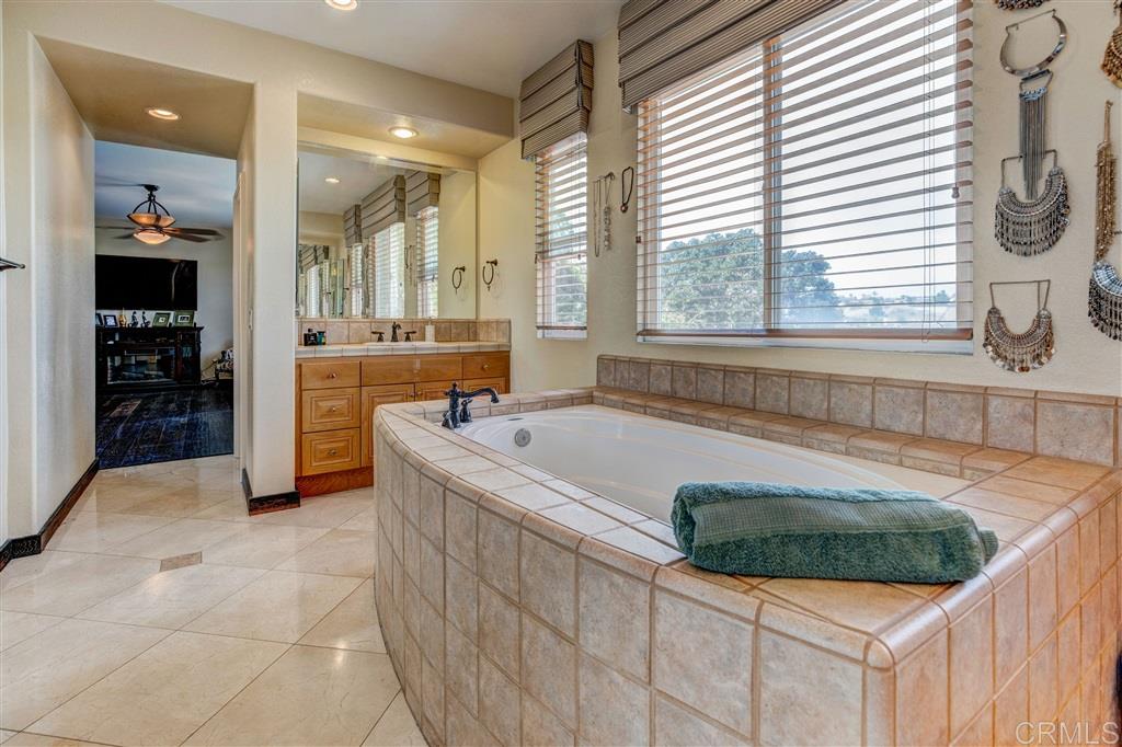 1871 Lagrange Road Chula Vista, CA 91913 - Photo 16 of 25 Gallery Image 16