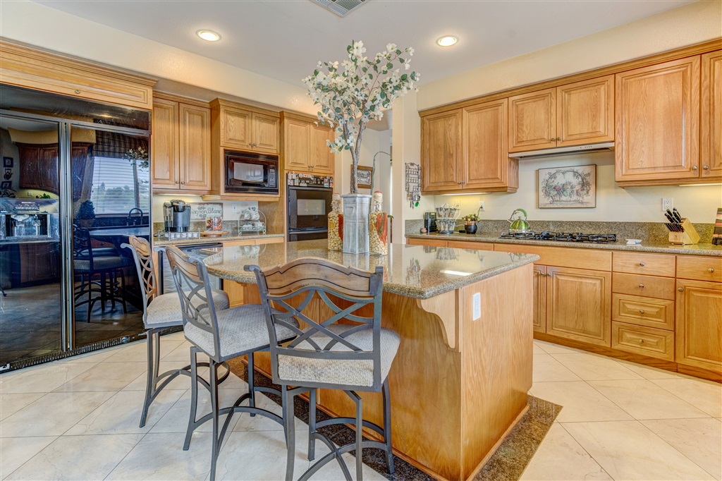 1871 Lagrange Road Chula Vista, CA 91913 - Photo 3 of 25 Gallery Image 3