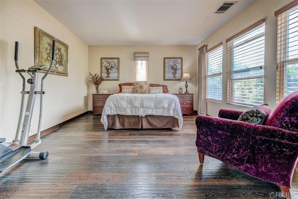 1871 Lagrange Road Chula Vista, CA 91913 - Photo 10 of 25 Gallery Image 10