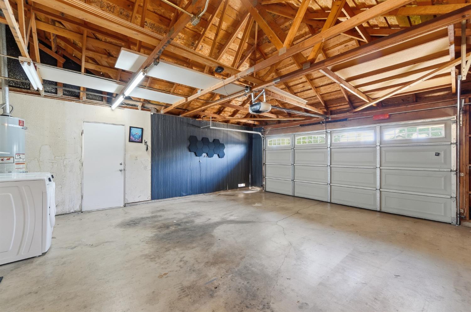 2037 Zeeland Court Modesto, CA 95356 - Photo 27 of 32