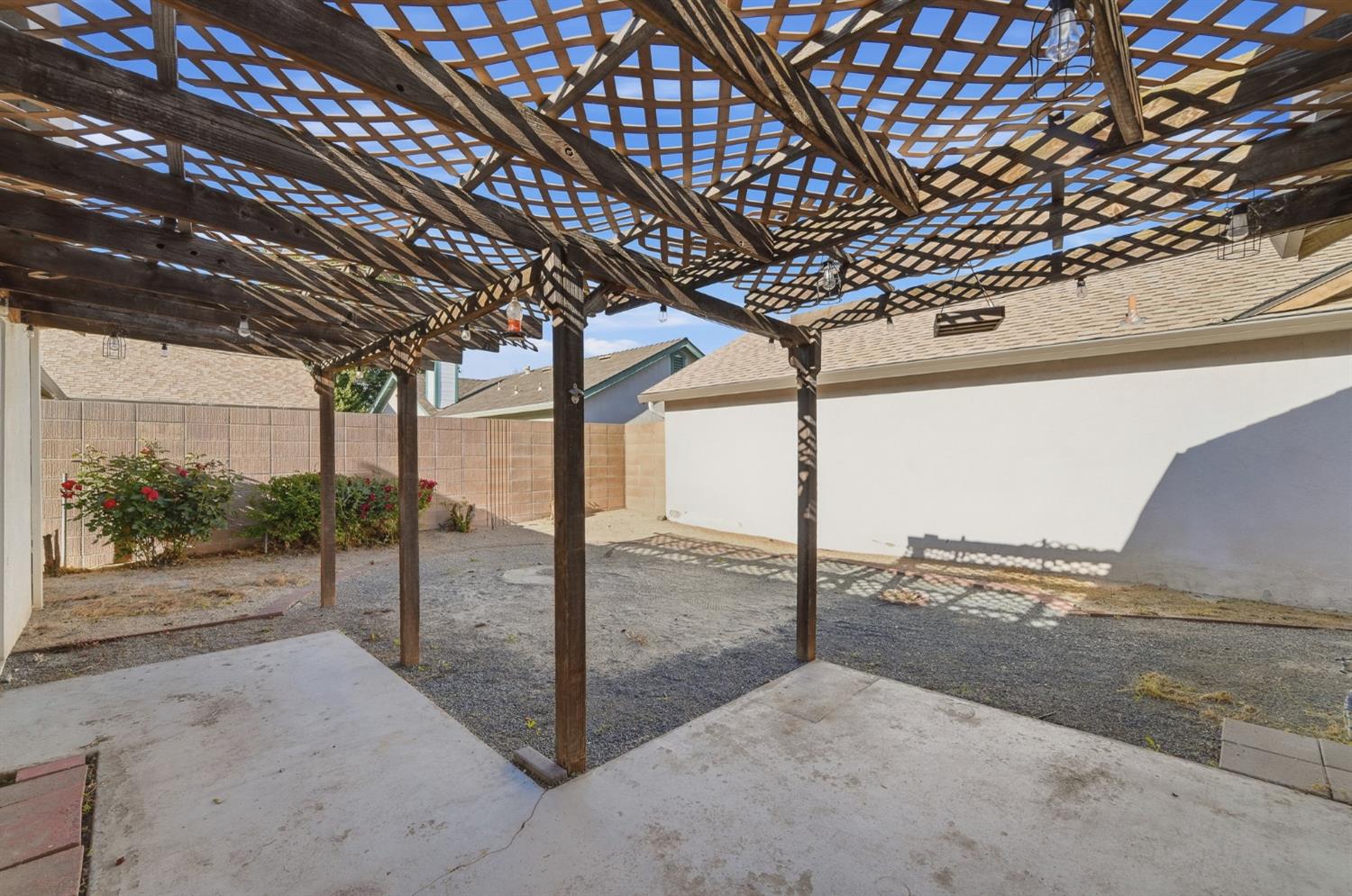 2037 Zeeland Court Modesto, CA 95356 - Photo 28 of 32