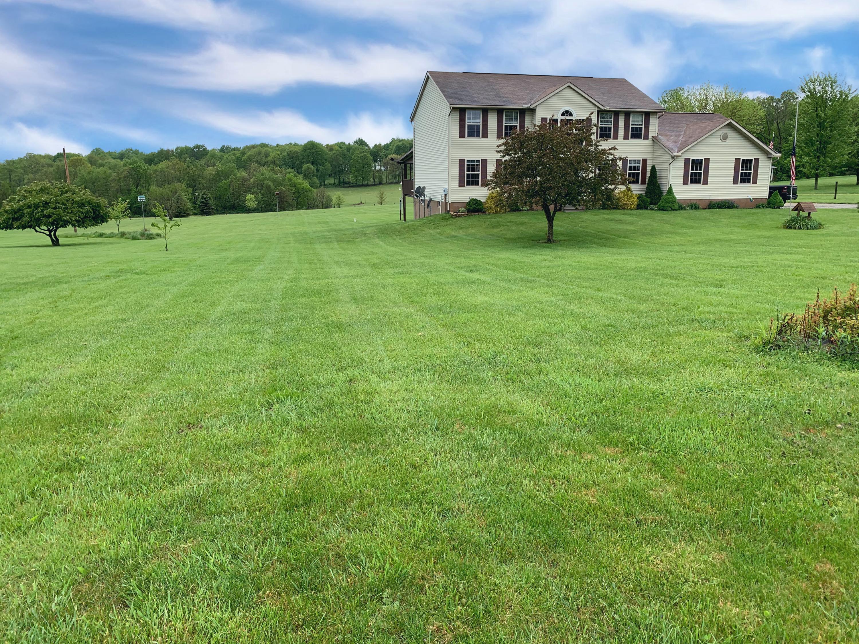 5575 Toll Gate Road Somerset, OH 43783 - Photo 5 of 35 Gallery Image 5