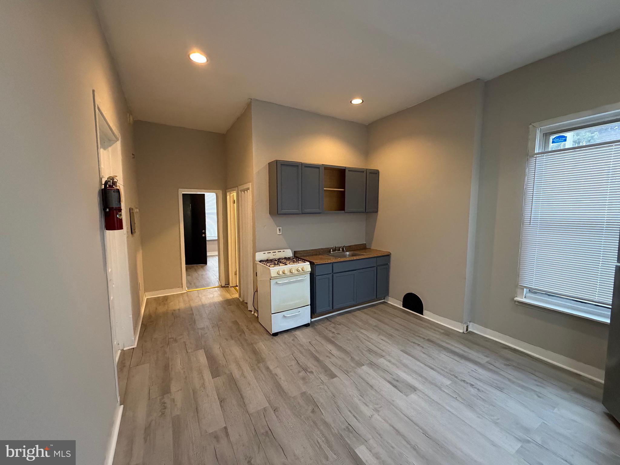 4643 Leiper Street, Unit 1 Philadelphia, PA 19124 - Photo 5 of 9