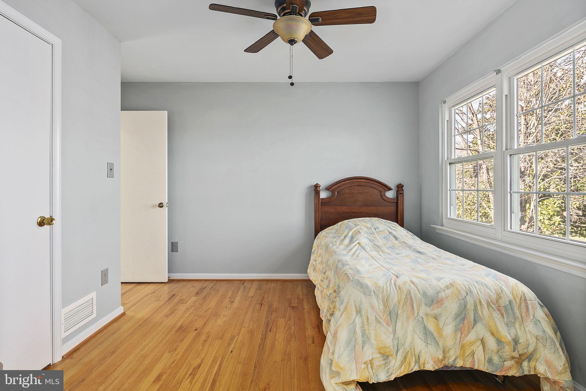 11050 Bishopsgate Court Reston, VA 20194 - Photo 31 of 62 Bedroom 2
