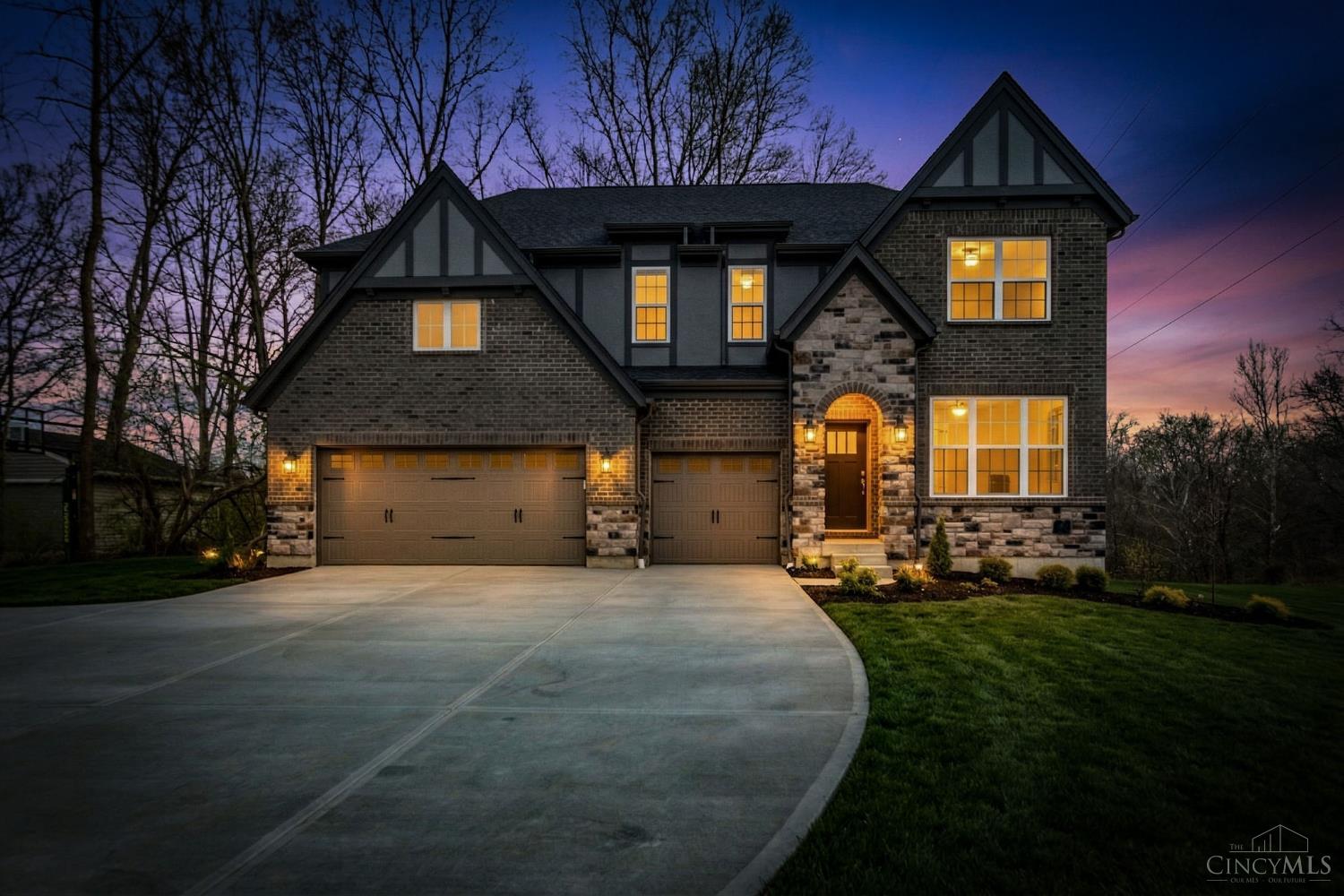 8469 Fields Ertel Road Cincinnati, OH 45249 - Photo 3 of 69