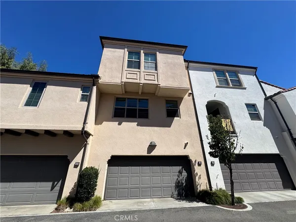 $3,850 | 149 Tubeflower, Irvine, CA 92618