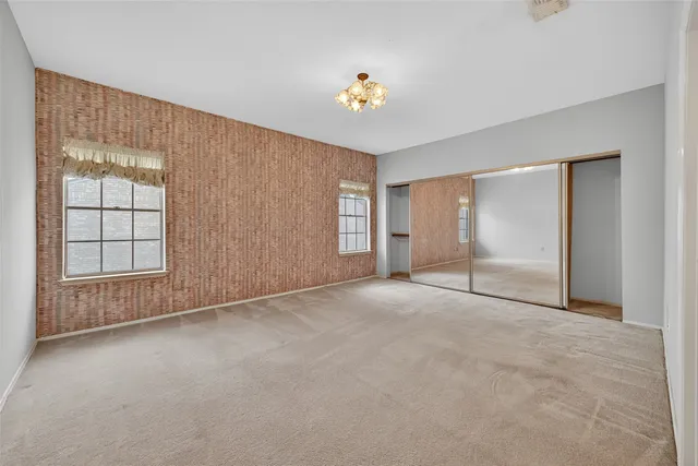 a view of utility room