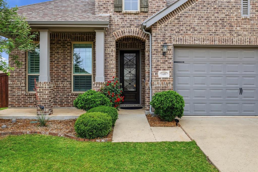 1601 Shetland Road Aubrey, TX 76227 - Photo 4 of 40