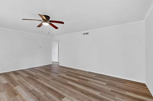 $2,500 | 5516 Laredo Lane, Garland, TX 75043