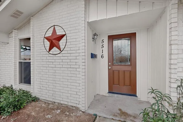$2,500 | 5516 Laredo Lane, Garland, TX 75043