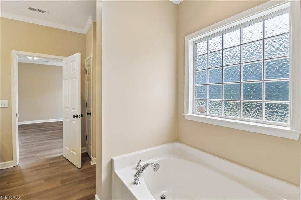 104 Mollie Road Harmony, NC 28634 - Photo 18 of 25