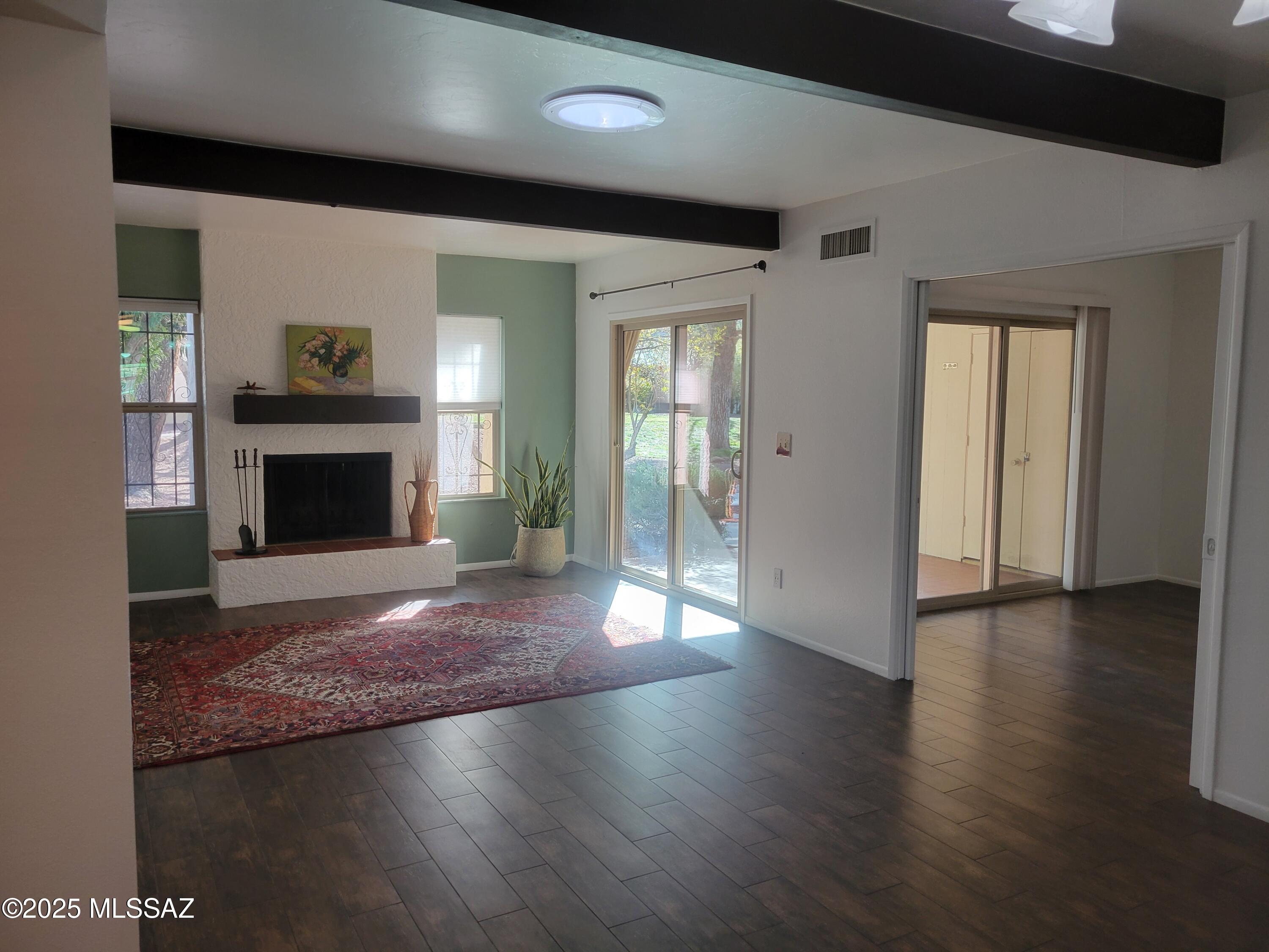 3750 North Country Club Road, Unit 16 Tucson, AZ 85716 - Photo 5 of 17