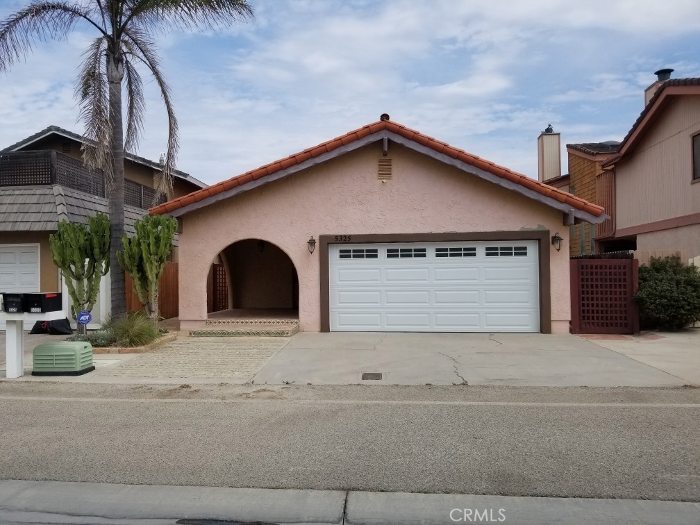 5325 Surfrider Way Oxnard, CA 93035 - Photo 2 of 27