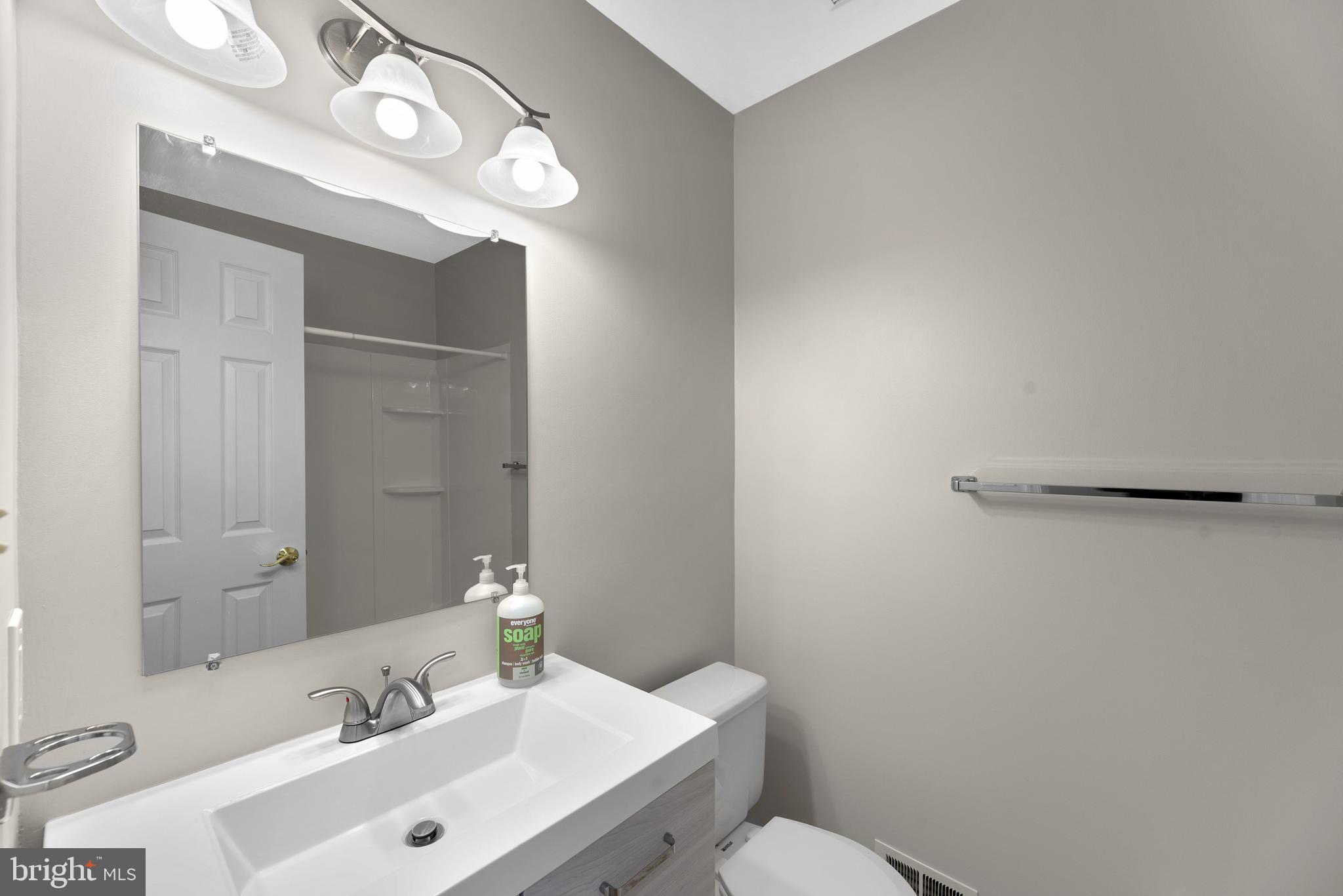 601 Olney Sandy Spring Road Sandy Spring, MD 20860 - Photo 14 of 46