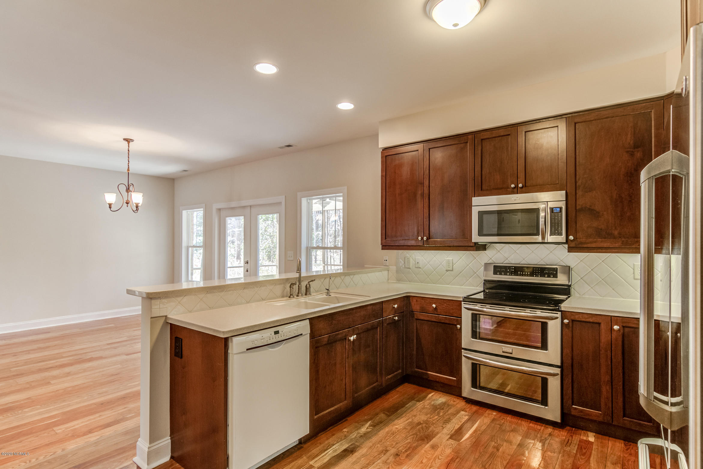 107 Ridge Road Hampstead, NC 28443 - Photo 12 of 28 107-Ridge-21