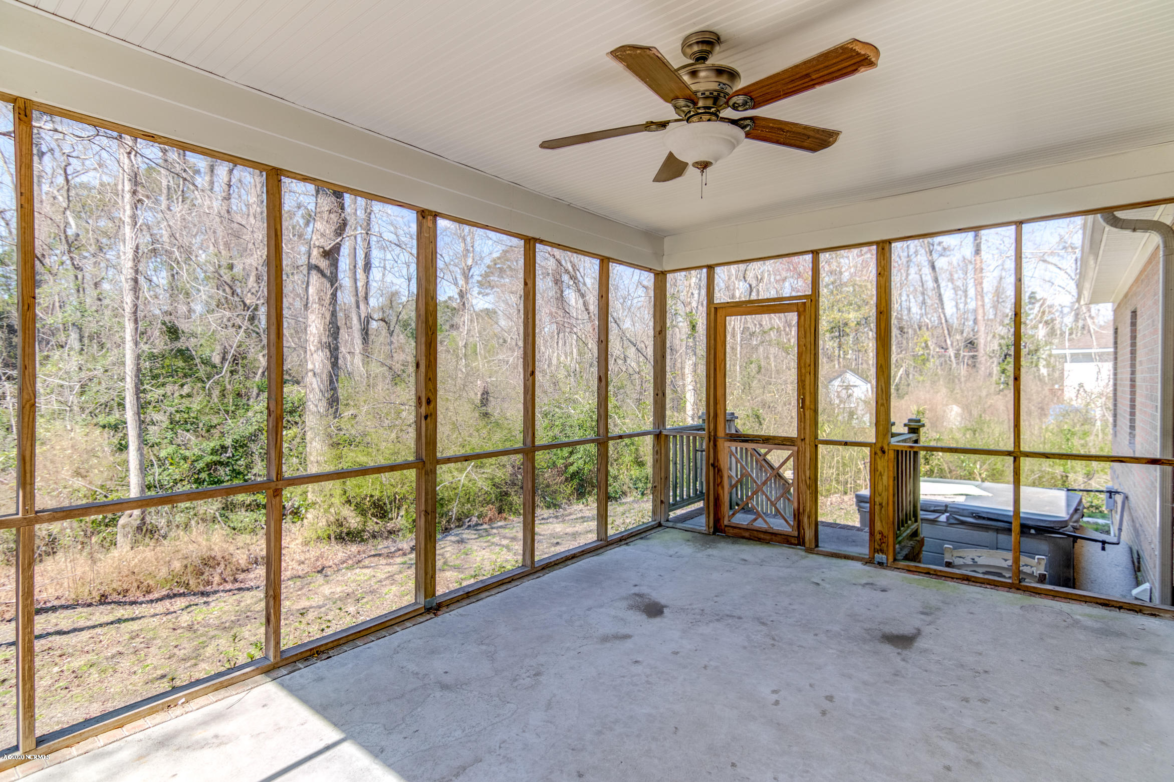 107 Ridge Road Hampstead, NC 28443 - Photo 21 of 28 107-Ridge-38