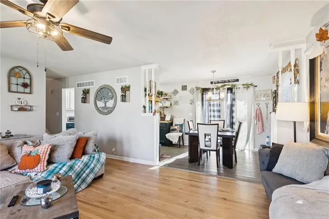 $275,000 | 1316 Delaware Street, Pleasant Hill, MO 64080