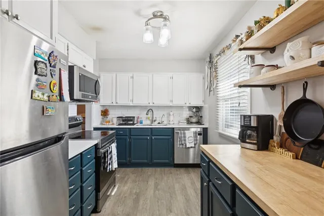 $275,000 | 1316 Delaware Street, Pleasant Hill, MO 64080