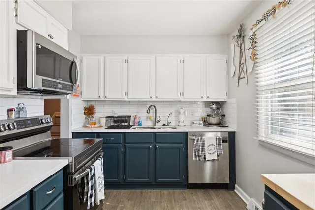 $275,000 | 1316 Delaware Street, Pleasant Hill, MO 64080