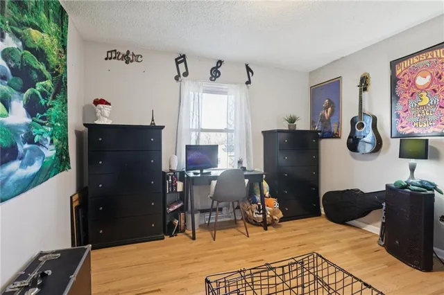 $275,000 | 1316 Delaware Street, Pleasant Hill, MO 64080