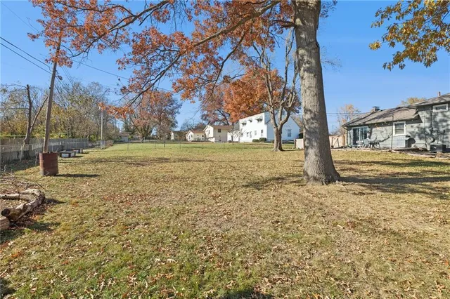 $275,000 | 1316 Delaware Street, Pleasant Hill, MO 64080