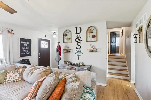 $275,000 | 1316 Delaware Street, Pleasant Hill, MO 64080