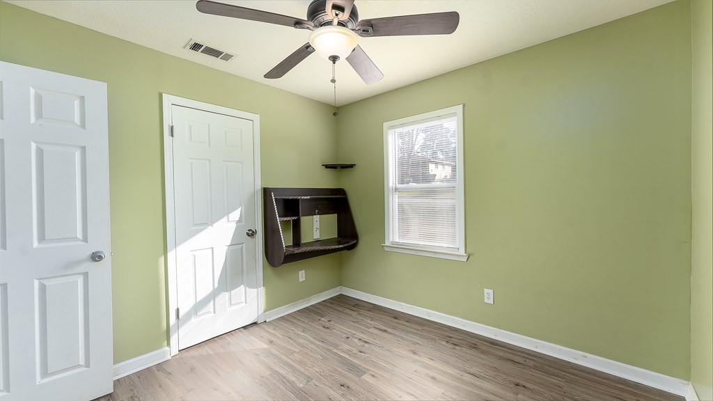 4407 Ridgefield Drive Columbus, GA 31907 - Photo 9 of 20 Gallery Image 9