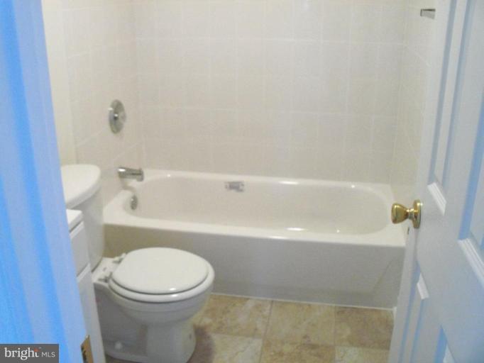 22 Maple Court Elkton, MD 21921 - Photo 7 of 9 Bath #1