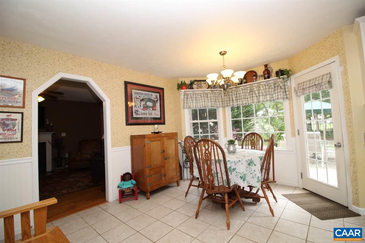 24 Rutherford Lane Stuarts Draft, VA 24477 - Photo 10 of 50 Gallery Image 10