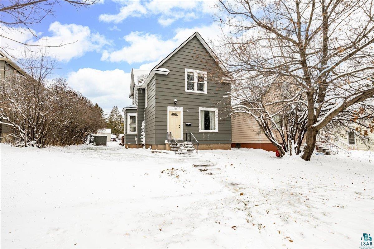 709 3rd Avenue Two Harbors, MN 55616 - Photo 21 of 25