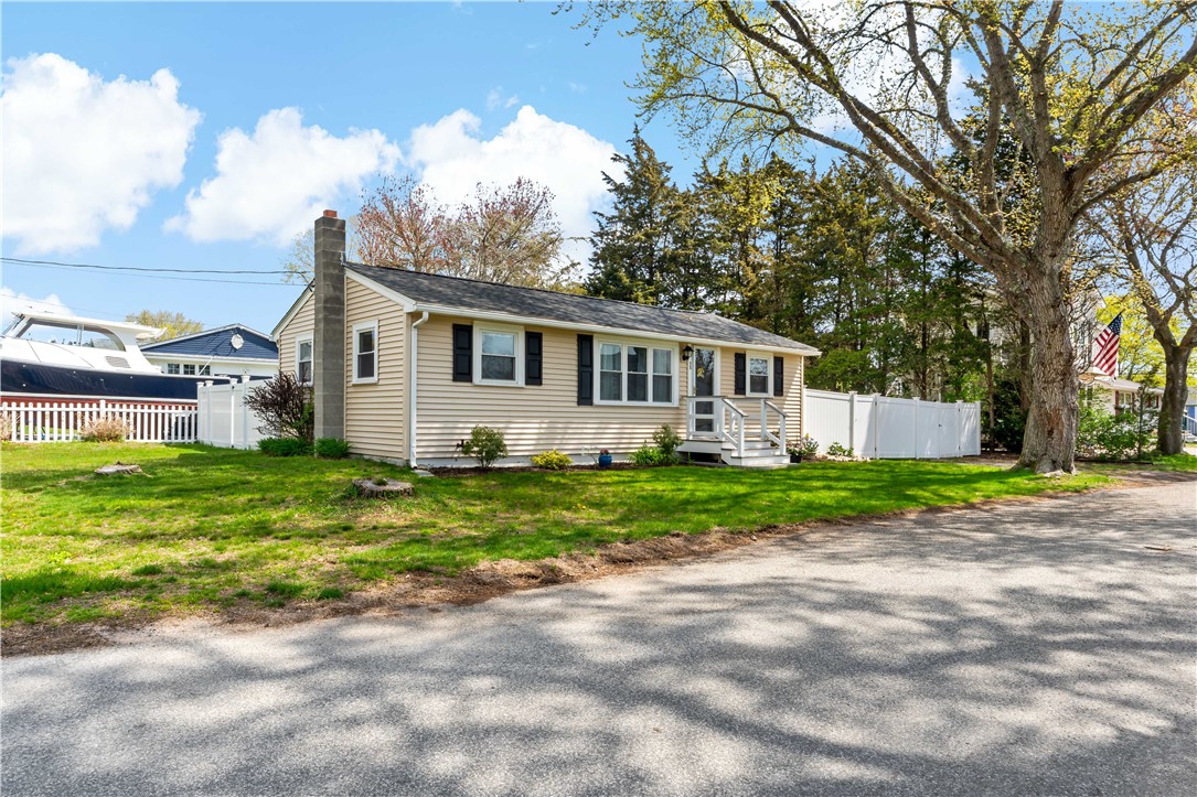 75 Spruce Road Charlestown, RI 02813 - Photo 3 of 38 Gallery Image 3