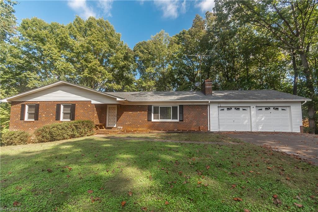 536 Farmbrook Road Mount Airy, NC 27030 - Photo 14 of 18 Gallery Image 14