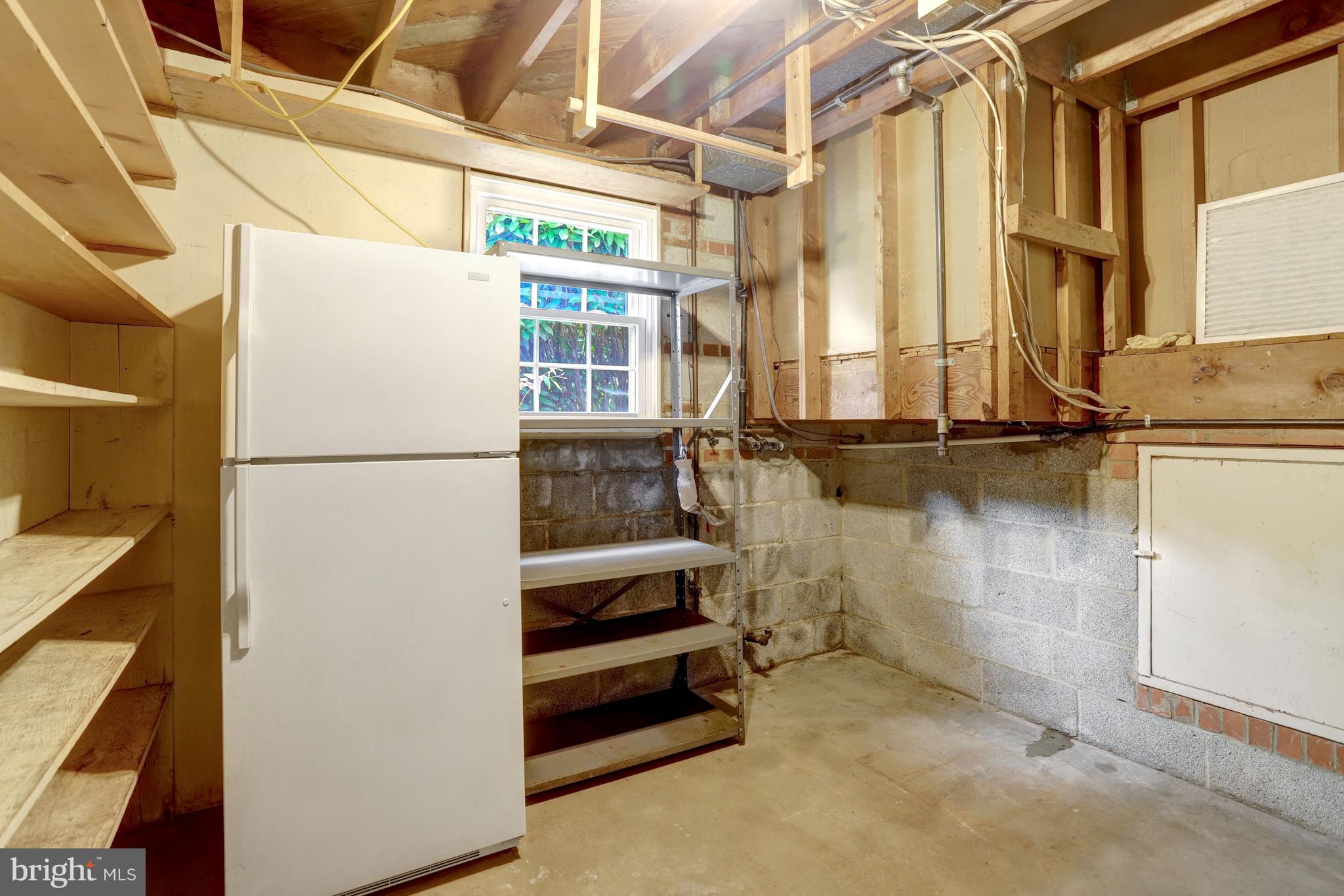 7623 Mendota Place Springfield, VA 22150 - Photo 42 of 67 2nd FRIDGE CONVEYS!