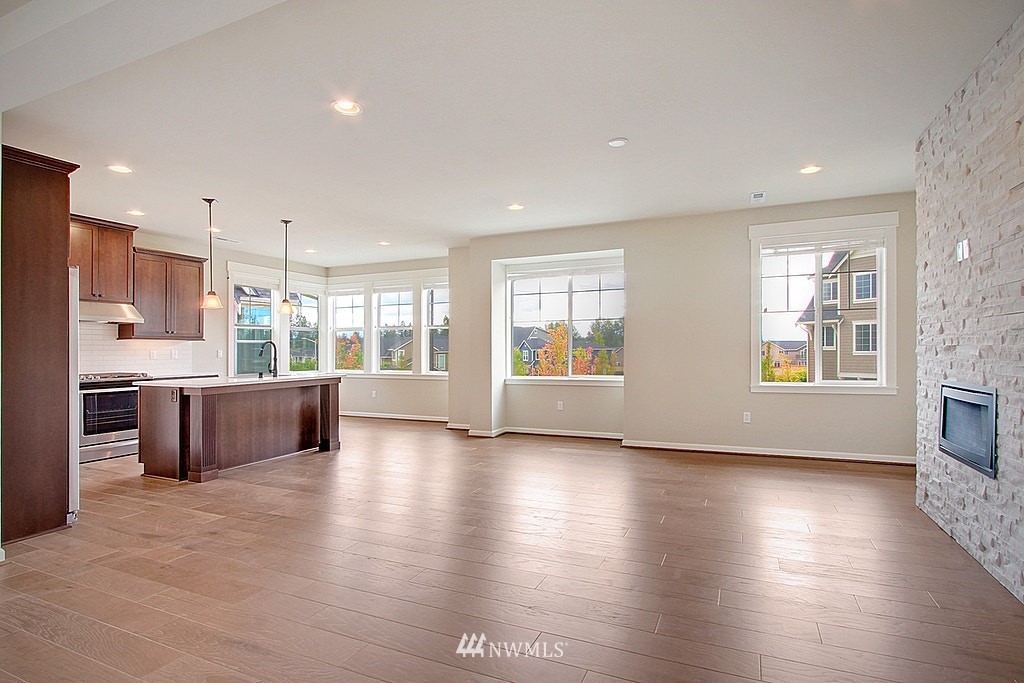 18617 45th Drive Southeast Bothell, WA 98012 - Photo 6 of 23