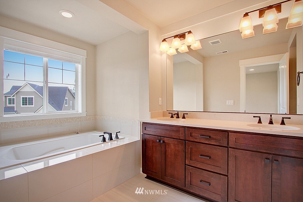 18617 45th Drive Southeast Bothell, WA 98012 - Photo 10 of 23