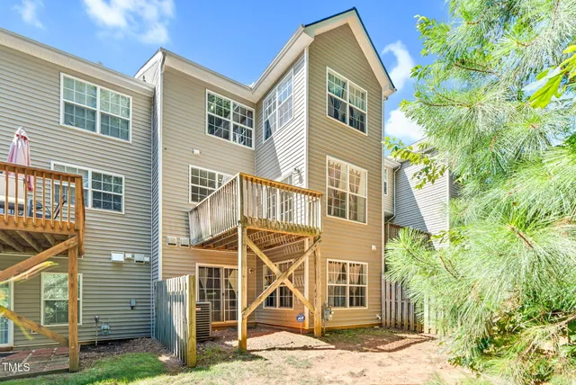 $479,900 | 8124 Upper Lake Drive, Raleigh, NC 27615