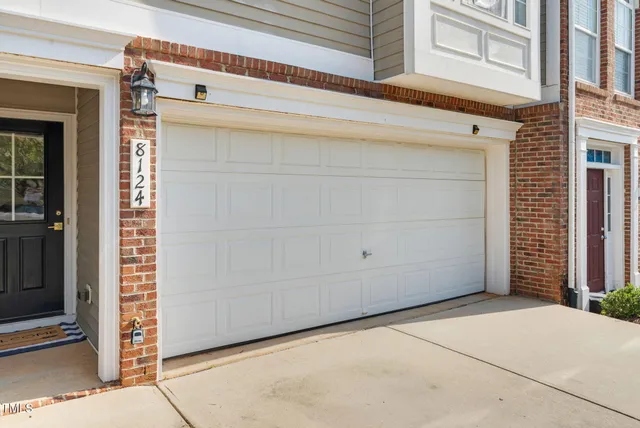 $479,900 | 8124 Upper Lake Drive, Raleigh, NC 27615